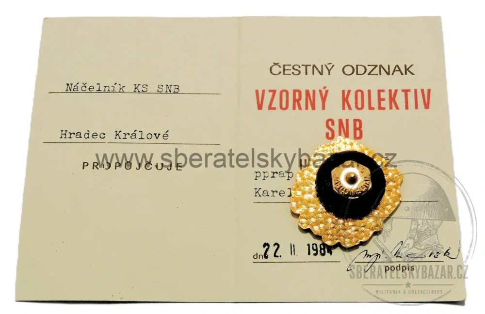 ČSSR – Čestný odznak „Vzorný kolektiv SNB“ s původním dekretem 