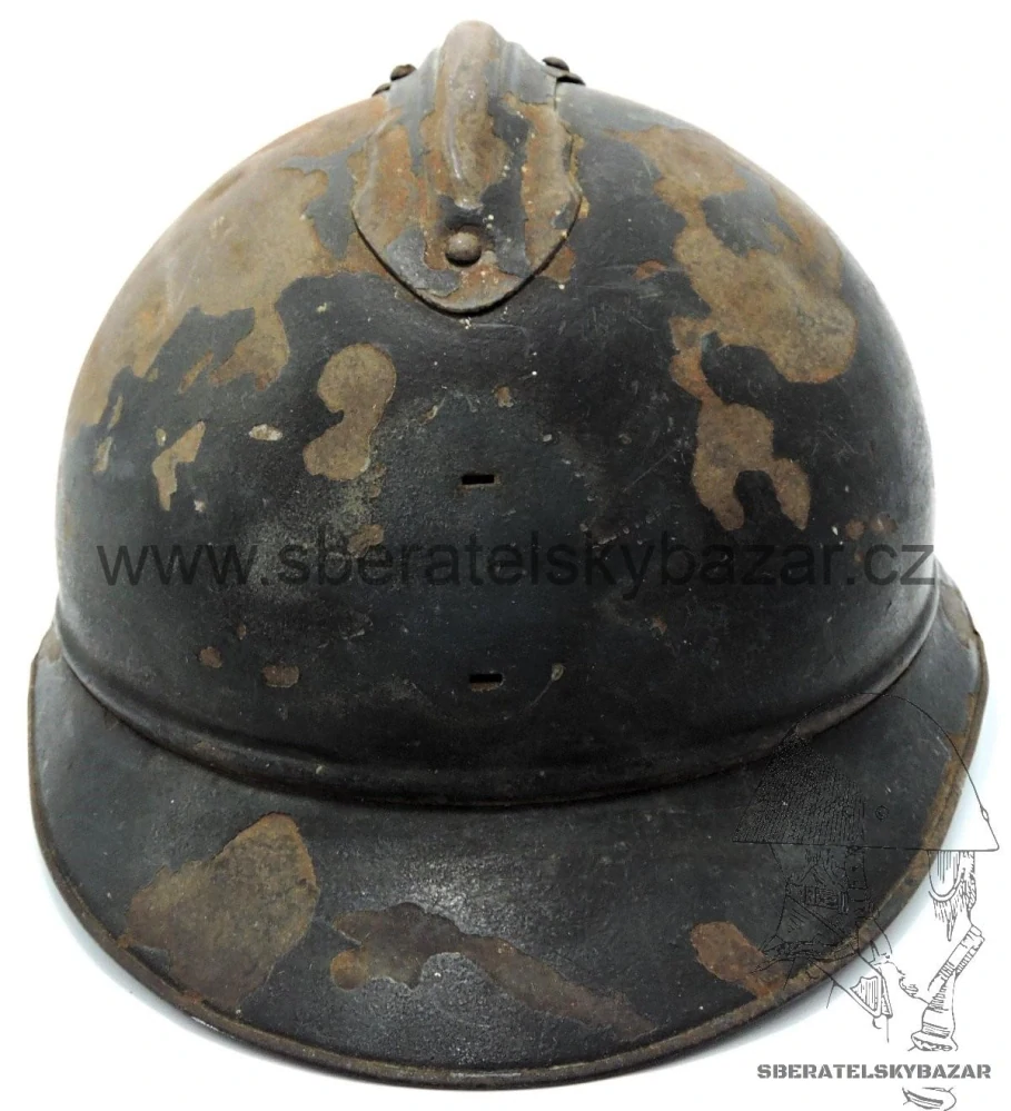 Francouzská přilba vz. 15 „Adrian“ 