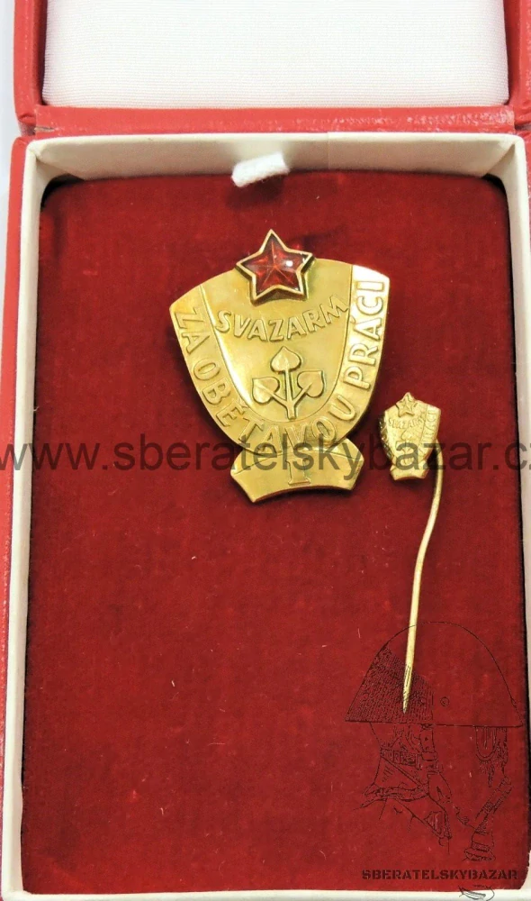 Odznak - SVAZARM ZA OBĚTAVOU PRÁCI - I Zlatý - v krabičce s miniaturou 