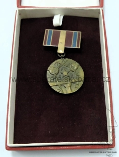 Čestný odznak Českého svazu protifašistických bojovníků - v krabičce 